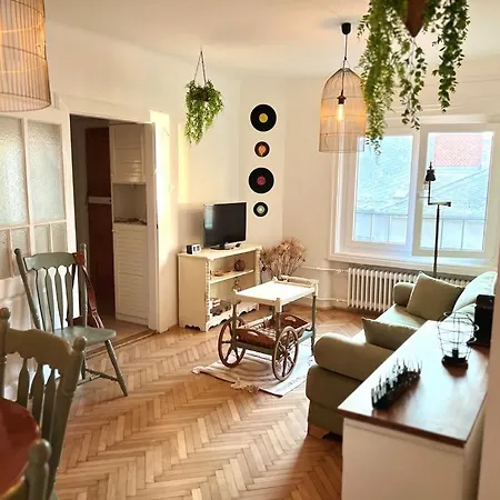 Apartment 2 Bedroom