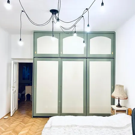 Apartment 2 Bedroom